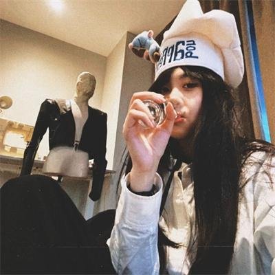 冬天的女子 在线观看封面
