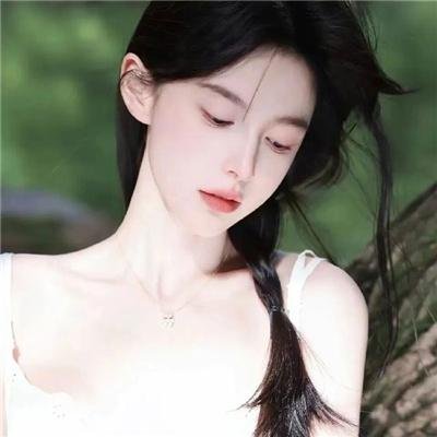 独自夜归的女孩 在线观看封面